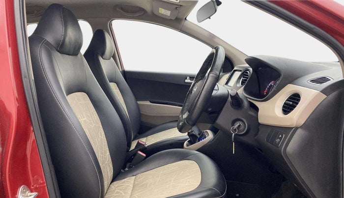 2018 Hyundai Grand i10 SPORTZ AT 1.2 KAPPA VTVT, Petrol, Automatic, 60,121 km, Right Side Front Door Cabin