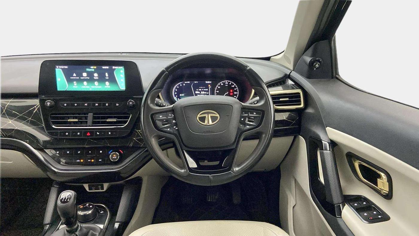 2021 Tata Safari XZ PLUS GOLD, Diesel, Manual, 58,816 km, Steering Wheel Close Up