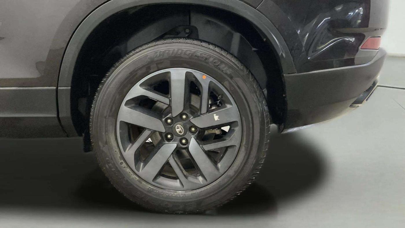 2021 Tata Safari XZ PLUS GOLD, Diesel, Manual, 58,816 km, Left Rear Wheel