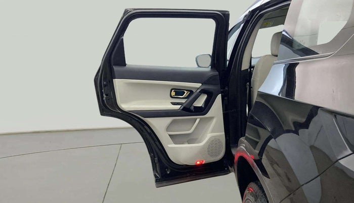 2021 Tata Safari XZ PLUS GOLD, Diesel, Manual, 58,647 km, LHS Rear Door