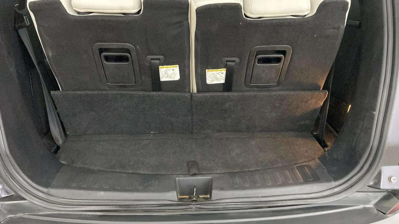 2021 Tata Safari XZ PLUS GOLD, Diesel, Manual, 58,816 km, Boot Inside