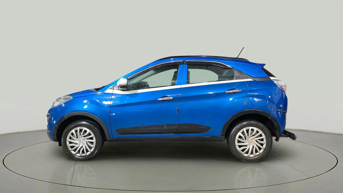 2020 Tata NEXON XM PETROL, Petrol, Manual, 35,319 km, Left Side
