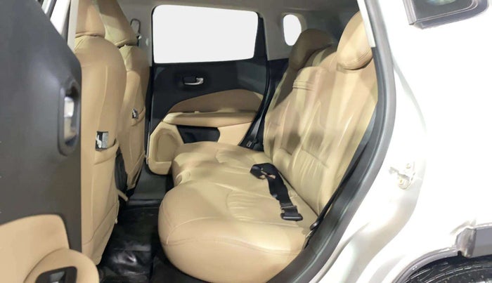 2017 Jeep Compass LONGITUDE (O) 2.0 DIESEL, Diesel, Manual, 35,549 km, Right Side Rear Door Cabin