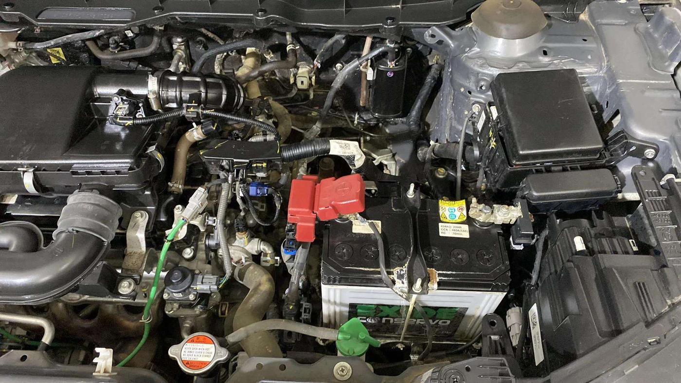 2024 Maruti BREZZA ZXI SMART HYBRID , Petrol, Manual, 7,546 km, Engine View - Left