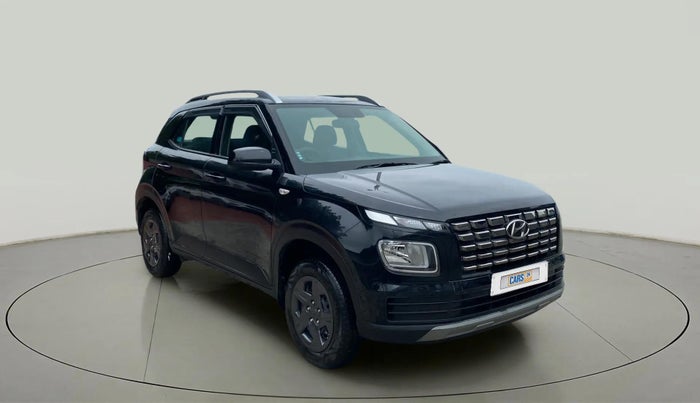 2023 Hyundai VENUE S 1.2, Petrol, Manual, 3,992 km, Right Front Diagonal