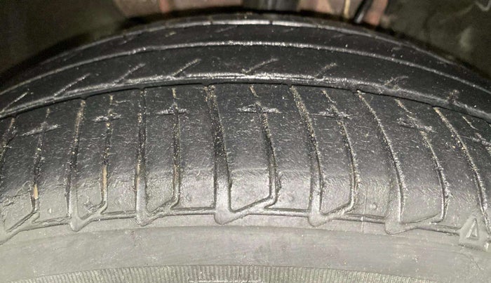 2019 Tata Tiago XZ PLUS DUAL TONE PETROL, Petrol, Manual, 25,752 km, Right Front Tyre Tread