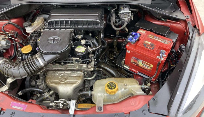 2019 Tata Tiago XZ PLUS DUAL TONE PETROL, Petrol, Manual, 25,752 km, Engine View - Left