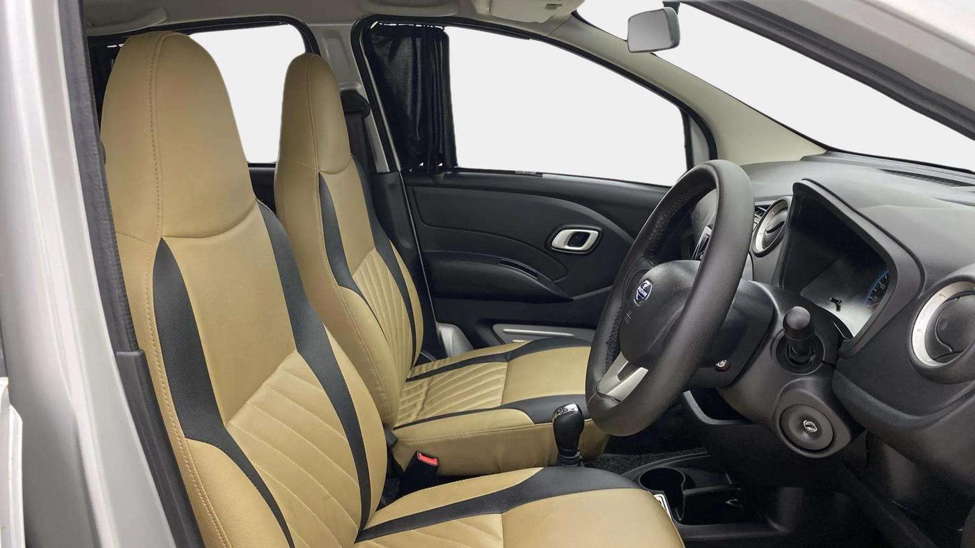2019 Datsun Redi Go S 1.0 AMT, Petrol, Automatic, 24,322 km, Right Side Front Door Cabin