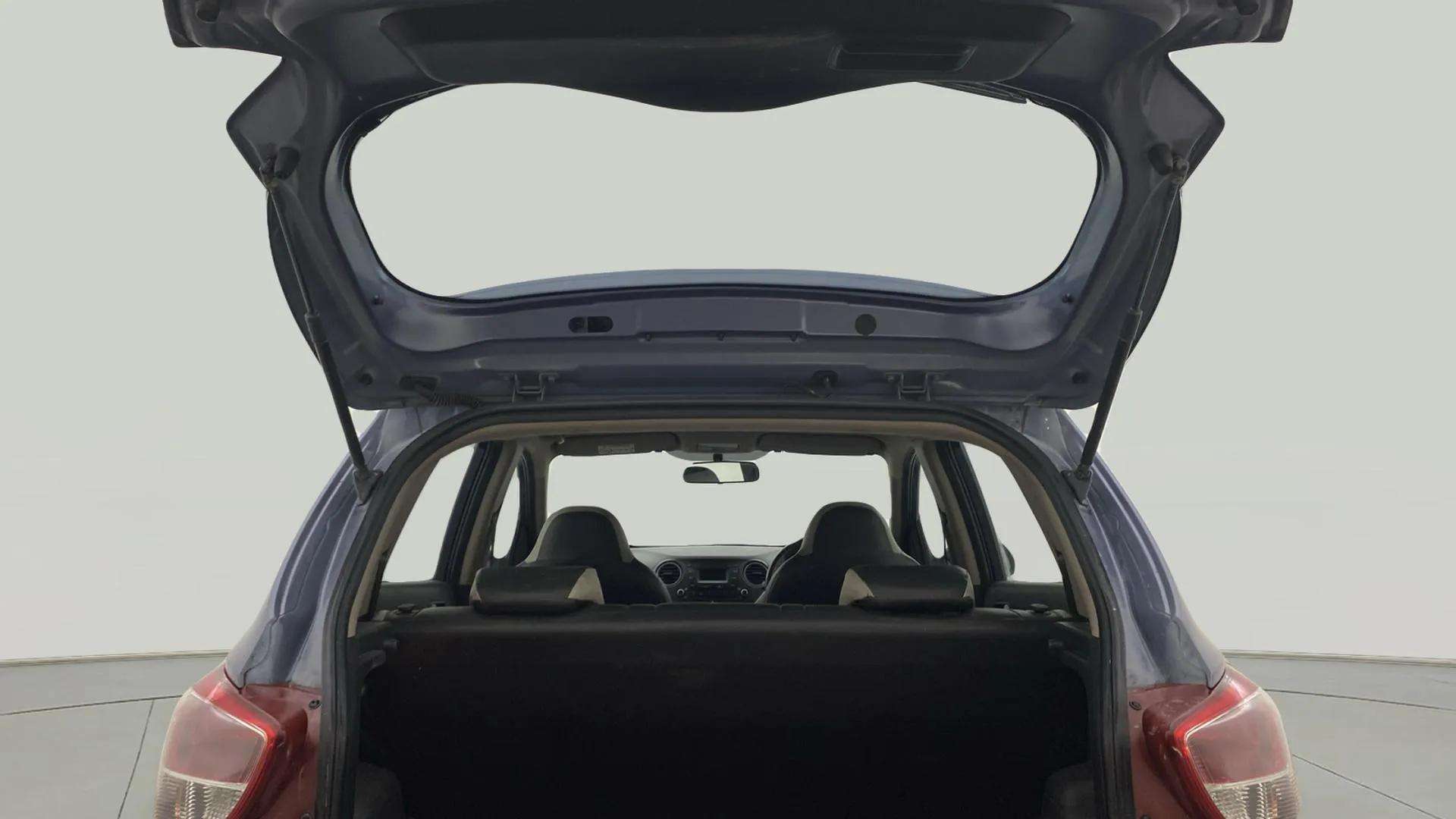 Boot-Open-Top-Half-View-43