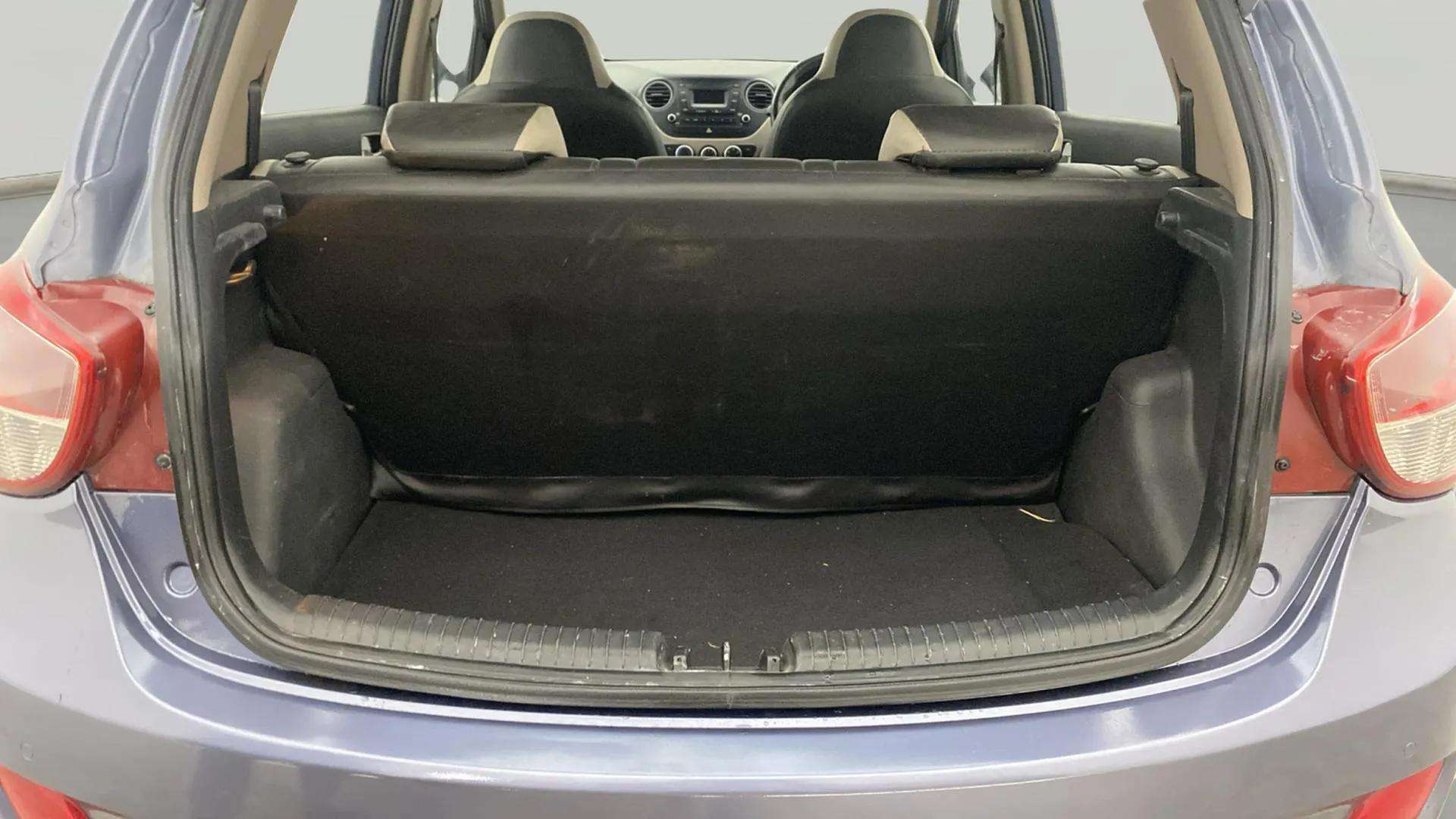 Boot-Zoomed-View-42