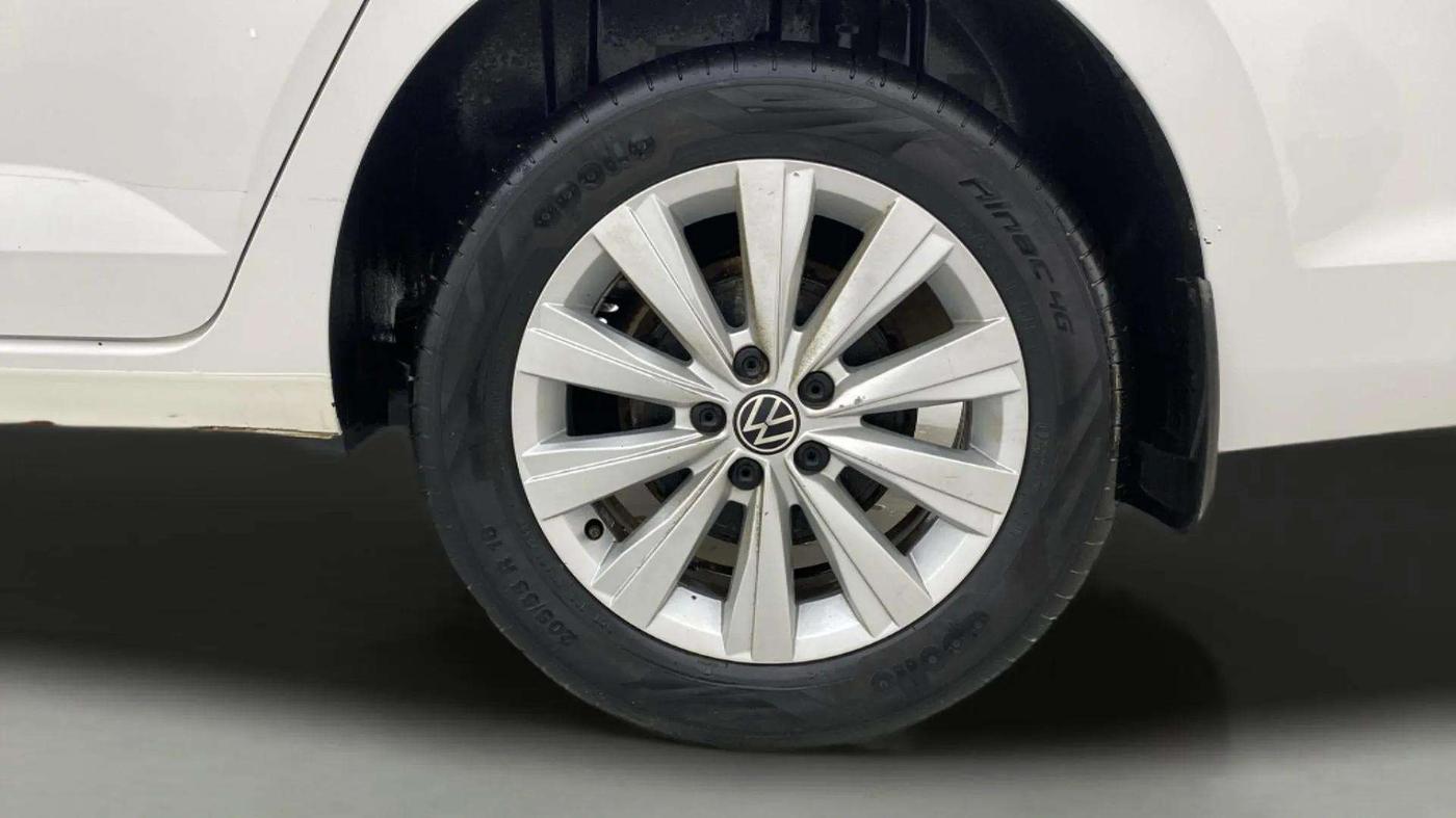 2023 Volkswagen VIRTUS HIGHLINE TSI 1.0 AT, Petrol, Automatic, 61,158 km, Left Rear Wheel