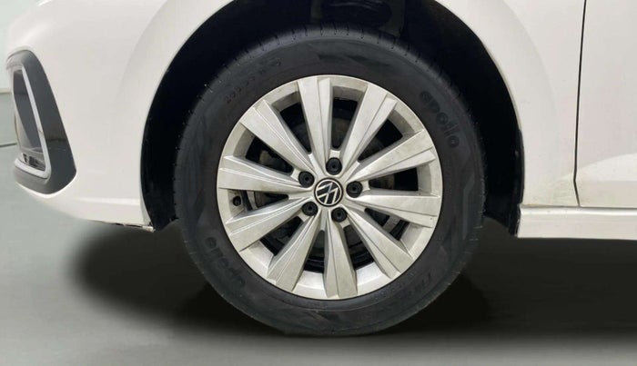 2023 Volkswagen VIRTUS HIGHLINE TSI 1.0 AT, Petrol, Automatic, 60,939 km, Left Front Wheel