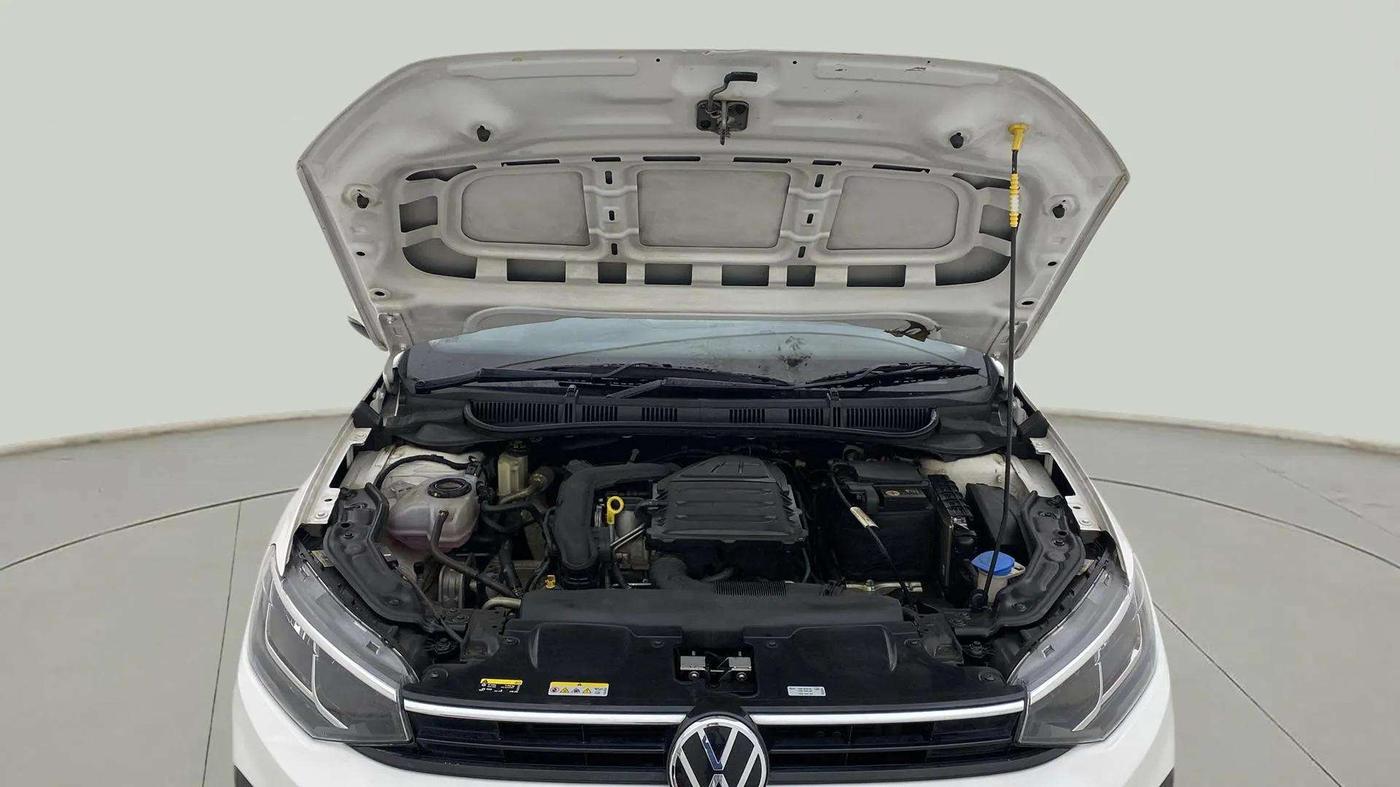 2023 Volkswagen VIRTUS HIGHLINE TSI 1.0 AT, Petrol, Automatic, 61,158 km, Open Bonet