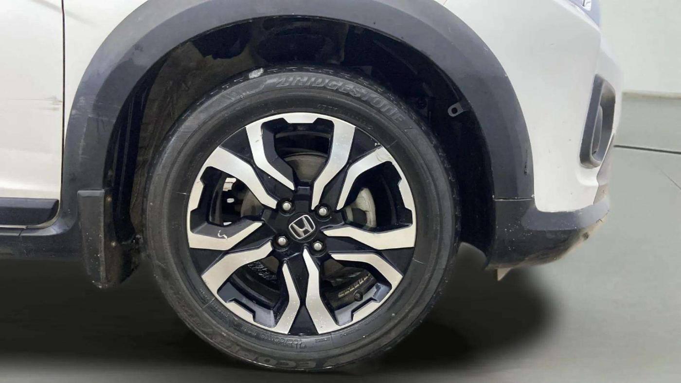2020 Honda WR-V 1.2L I-VTEC VX MT, Petrol, Manual, 32,671 km, Right Front Wheel