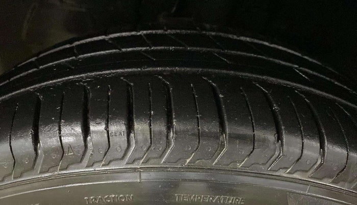 2023 Tata PUNCH PURE MT, Petrol, Manual, 54,410 km, Left Front Tyre Tread