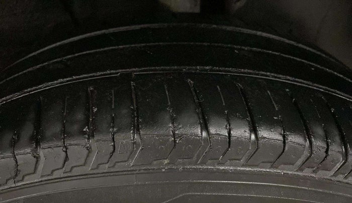 2023 Tata PUNCH PURE MT, Petrol, Manual, 54,410 km, Left Rear Tyre Tread
