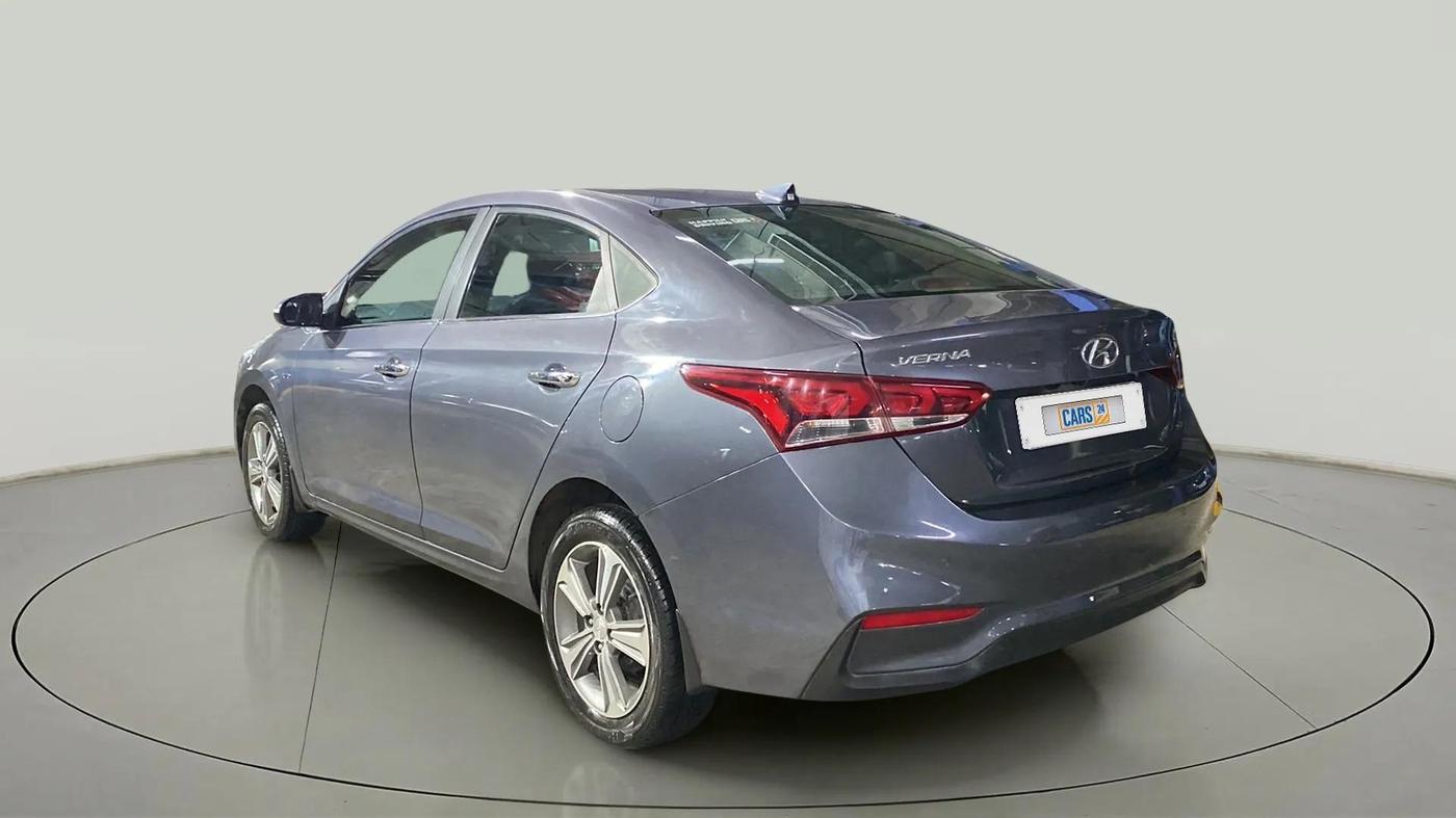2019 Hyundai Verna 1.6 VTVT SX (O) AT, Petrol, Automatic, 24,804 km, Left Back Diagonal