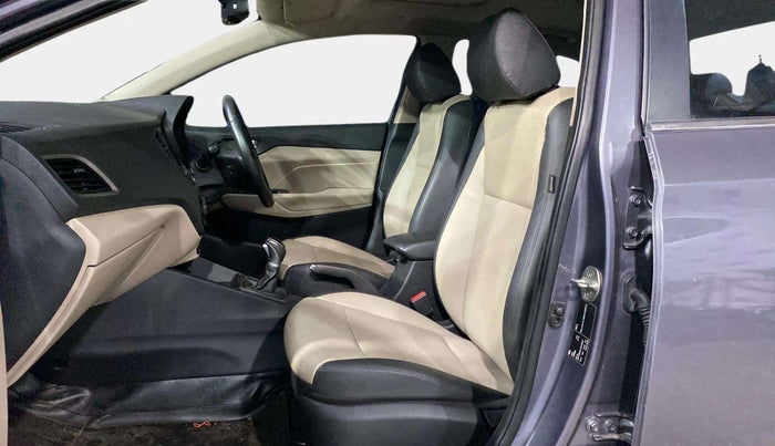 2019 Hyundai Verna 1.6 VTVT SX (O) AT, Petrol, Automatic, 24,804 km, Right Side Front Door Cabin