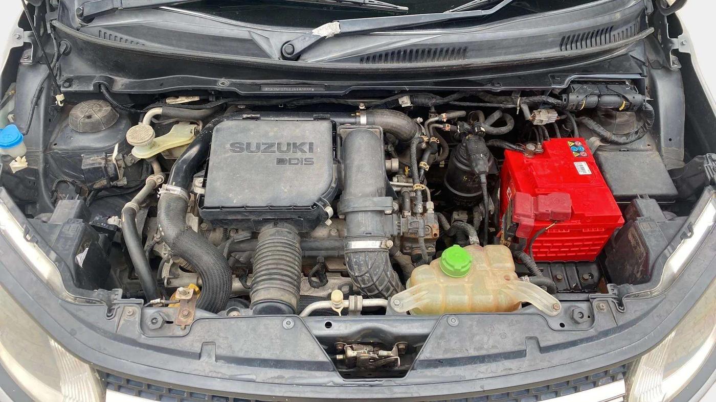 2018 Maruti IGNIS DELTA 1.3, Diesel, Manual, 77,601 km, Engine View
