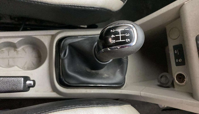 2019 Tata Tiago XZ PETROL, Petrol, Manual, 32,252 km, Gear Lever