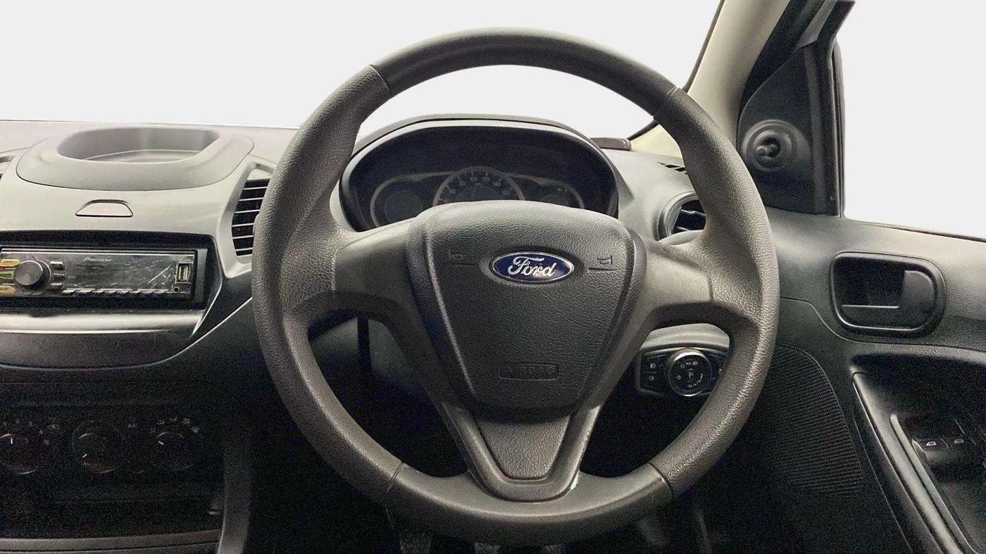 2017 Ford New Figo AMBIENTE 1.2 PETROL, Petrol, Manual, 49,172 km, Steering Wheel Close Up
