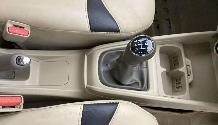 2021 Maruti Ertiga ZXI SHVS, Petrol, Manual, 79,921 km, Gear Lever