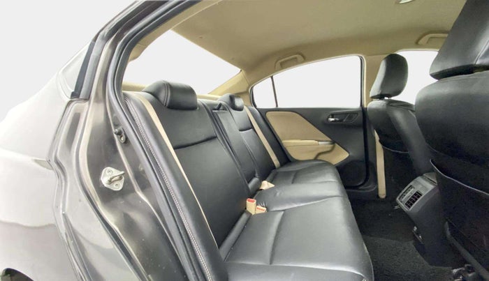 2015 Honda City 1.5L I-VTEC V MT, Petrol, Manual, 79,554 km, Right Side Rear Door Cabin