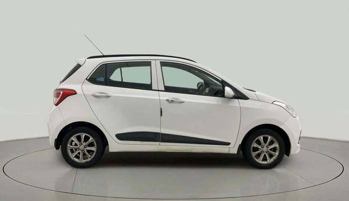 2016 Hyundai Grand i10 ASTA 1.2 KAPPA VTVT, CNG, Manual, 1,02,652 km, Right Side View