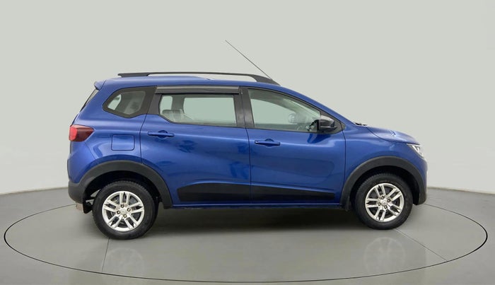 2022 Renault TRIBER RXT, Petrol, Manual, 24,671 km, Right Side View