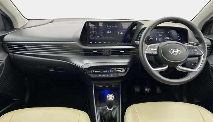 2022 Hyundai NEW I20 ASTA 1.2 MT, Petrol, Manual, 21,405 km, Dashboard