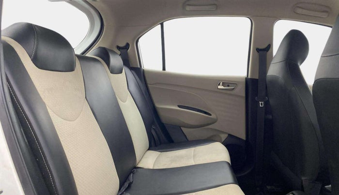 2018 Hyundai NEW SANTRO MAGNA, Petrol, Manual, 52,293 km, Right Side Rear Door Cabin