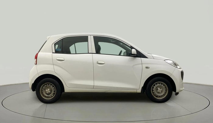 2018 Hyundai NEW SANTRO MAGNA, Petrol, Manual, 52,293 km, Right Side View