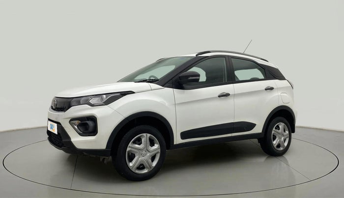 2022 Tata NEXON XM SUNROOF PETROL, Petrol, Manual, 18,512 km, Left Front Diagonal