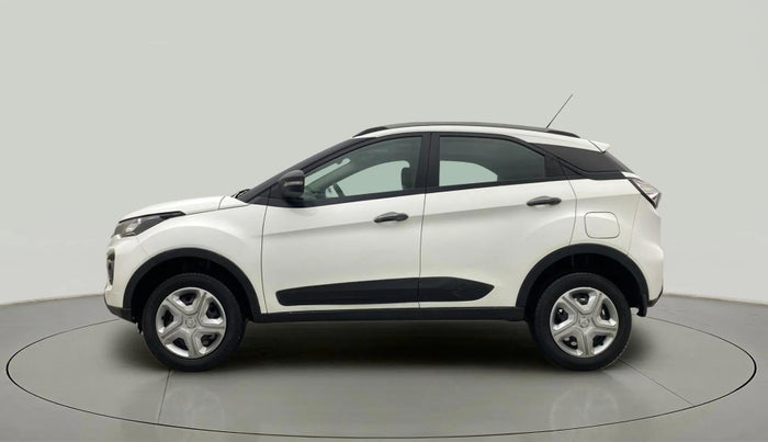 2022 Tata NEXON XM SUNROOF PETROL, Petrol, Manual, 18,512 km, Left Side