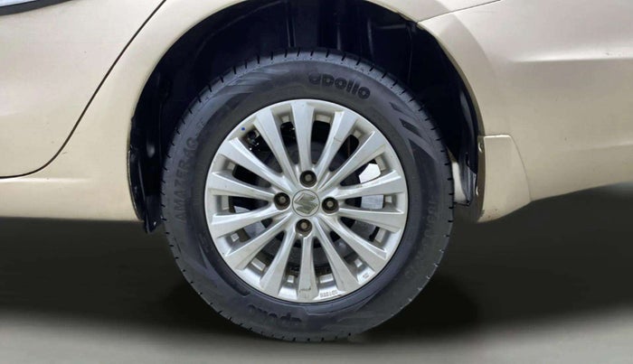 2015 Maruti Ciaz ZXI AT, Petrol, Automatic, 53,520 km, Left Rear Wheel