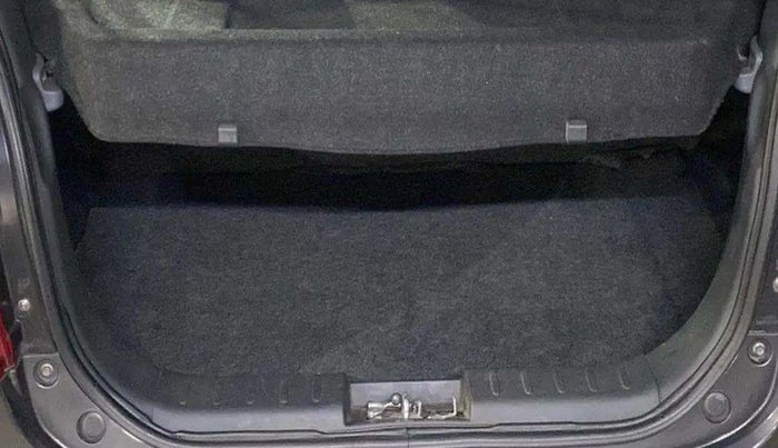 2018 Maruti Alto 800 LXI, Petrol, Manual, 57,198 km, Boot Inside