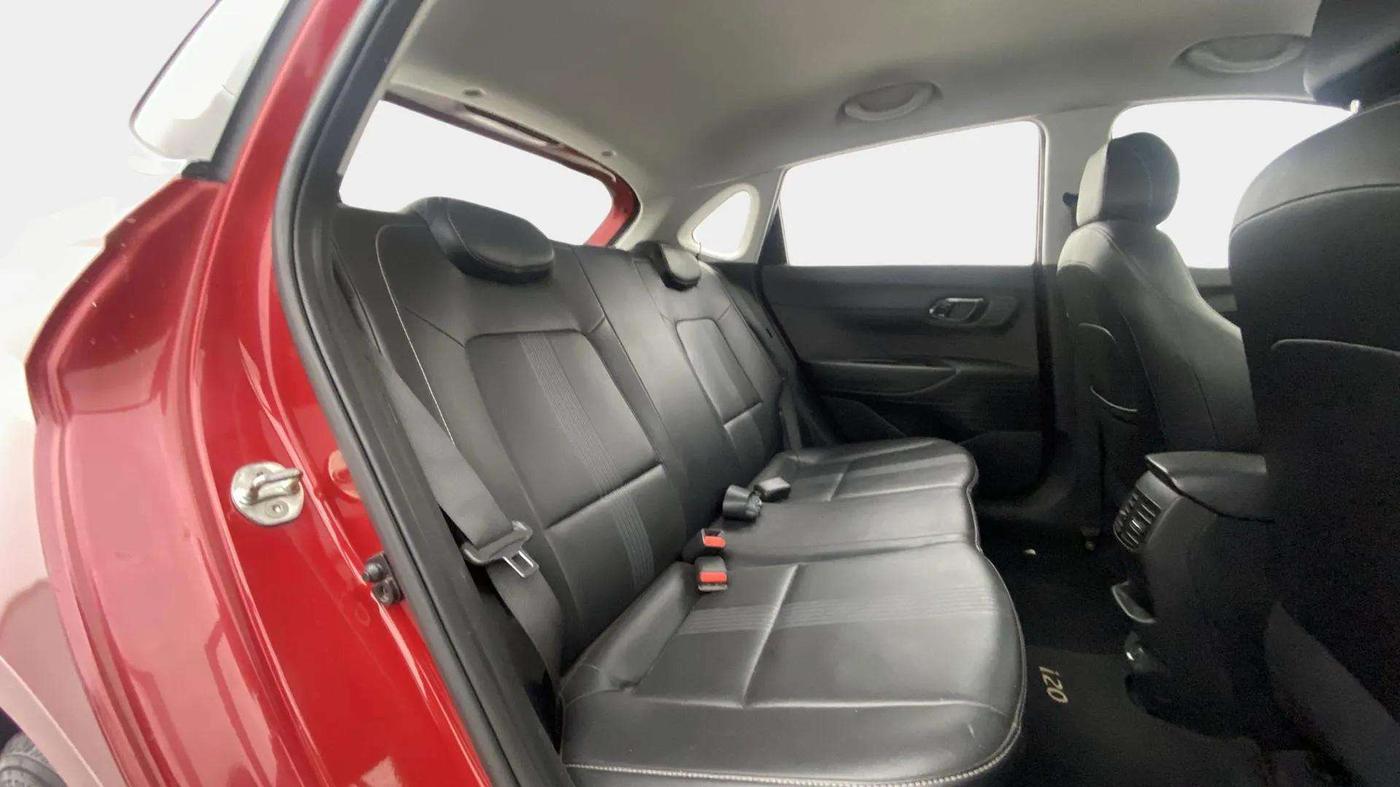 2020 Hyundai NEW I20 SPORTZ 1.0T GDI IMT, Petrol, Manual, 68,330 km, Right Side Rear Door Cabin