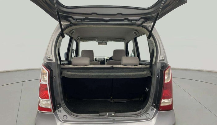 2017 Maruti Wagon R 1.0 VXI AMT, Petrol, Automatic, 67,796 km, Boot Inside