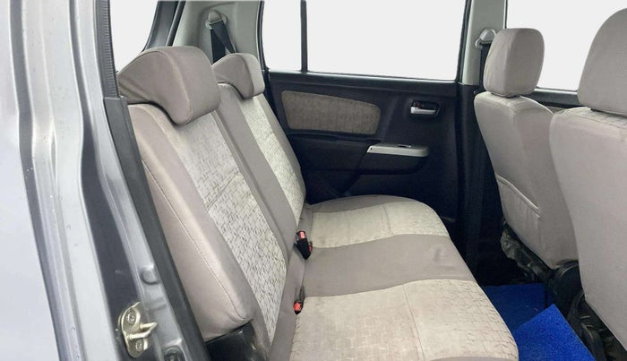 2017 Maruti Wagon R 1.0 VXI AMT, Petrol, Automatic, 67,796 km, Right Side Rear Door Cabin
