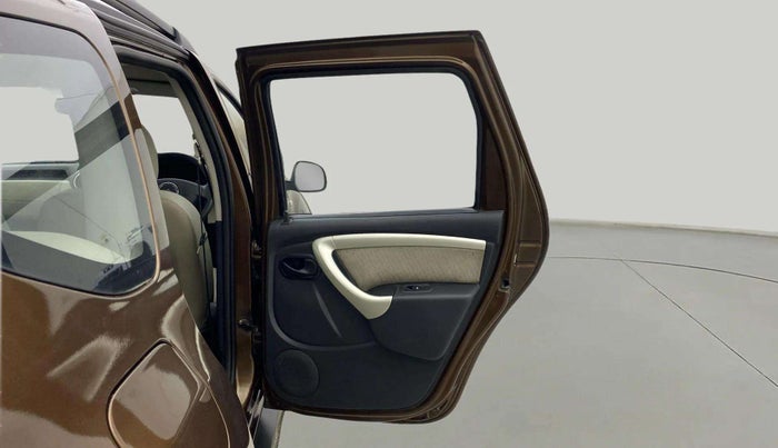 2014 Renault Duster RXL PETROL, Petrol, Manual, 41,659 km, RHS Rear Door