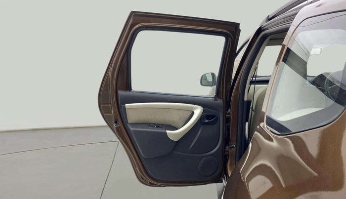 2014 Renault Duster RXL PETROL, Petrol, Manual, 41,659 km, LHS Front Door