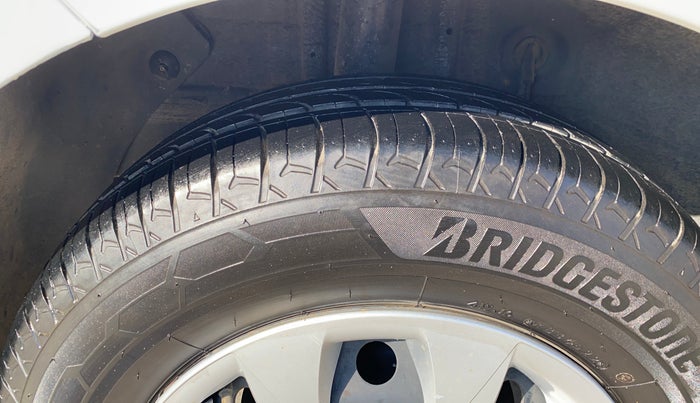 2017 Hyundai Elite i20 SPORTZ 1.2, Petrol, Manual, 68,116 km, Right Rear Tyre Tread