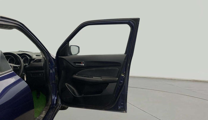 2018 Maruti Swift VXI, Petrol, Manual, 62,506 km, RHS Front Door