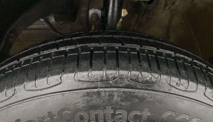 2018 Maruti Swift VXI, Petrol, Manual, 62,506 km, Left Front Tyre Tread