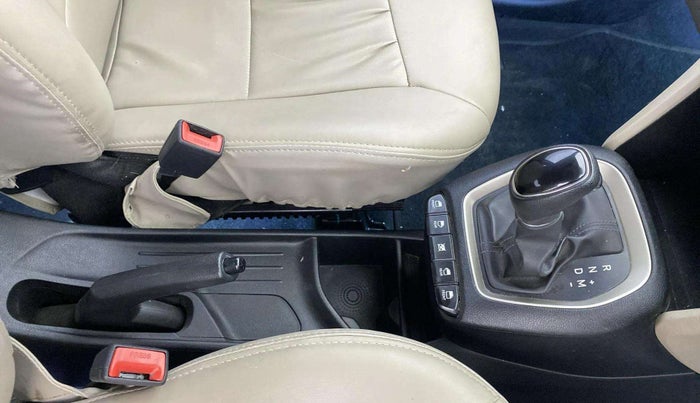 2019 Hyundai NEW SANTRO SPORTZ AMT, Petrol, Automatic, 24,765 km, Gear Lever