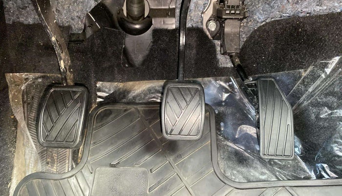 2024 Toyota Glanza S, Petrol, Manual, 7,093 km, Pedals