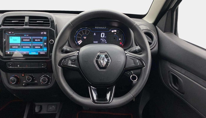 2024 Renault Kwid RXT 1.0, Petrol, Manual, 3,527 km, Steering Wheel Close Up