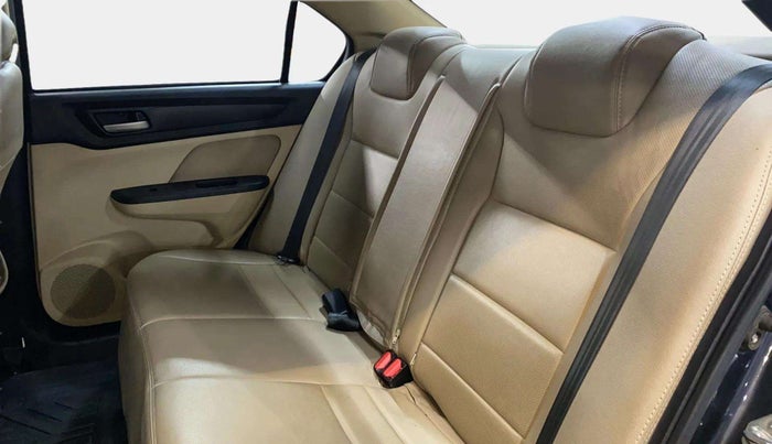 2023 Honda Amaze 1.2L I-VTEC VX, Petrol, Manual, 31,430 km, Right Side Rear Door Cabin