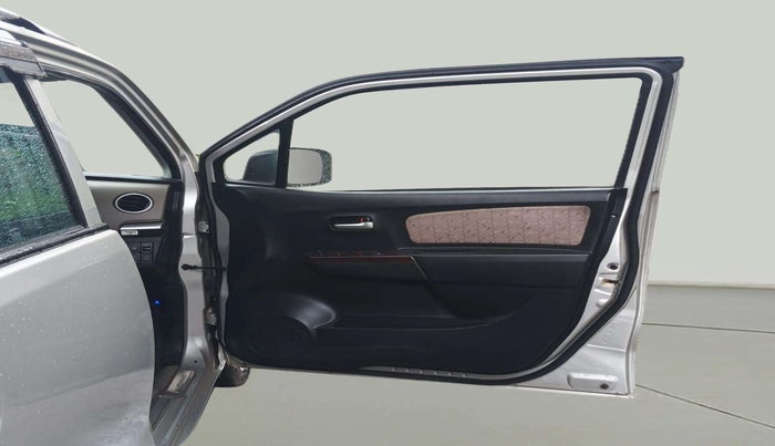 2016 Maruti Wagon R 1.0 VXI, Petrol, Manual, 84,514 km, RHS Front Door