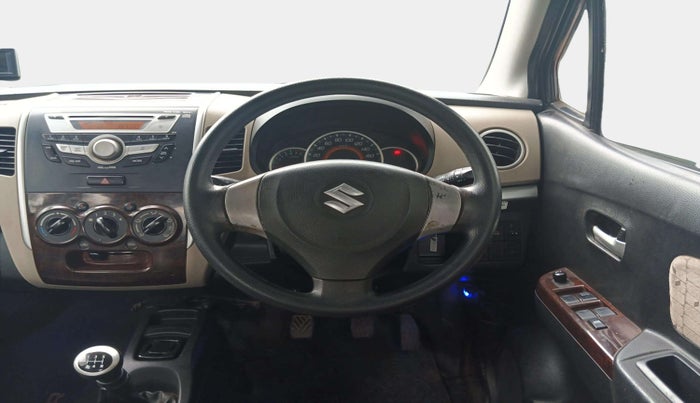 2016 Maruti Wagon R 1.0 VXI, Petrol, Manual, 84,514 km, Steering Wheel Close Up